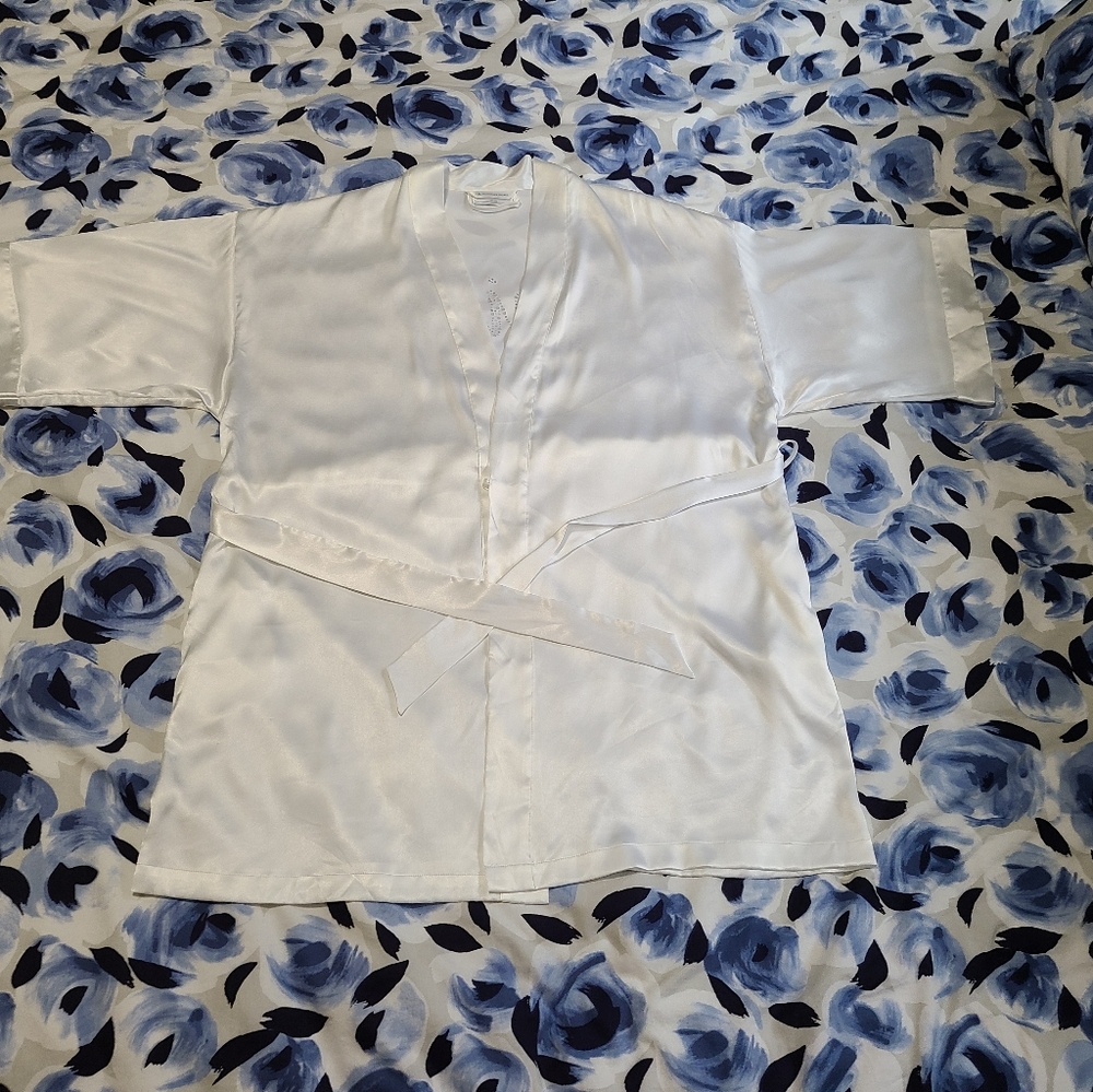 VS Bridal Kimono